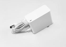 筆記本電源適配器一直插著可以嗎？